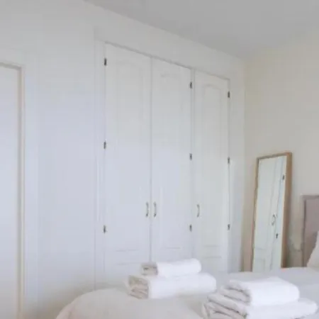 Golden Mile Appartement