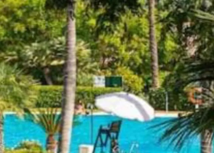 2 Hab Golden Mile דירה